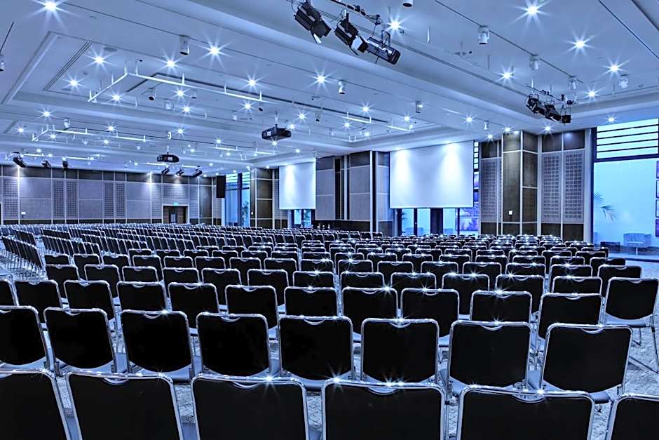 Leonardo Royal London Tower Bridge