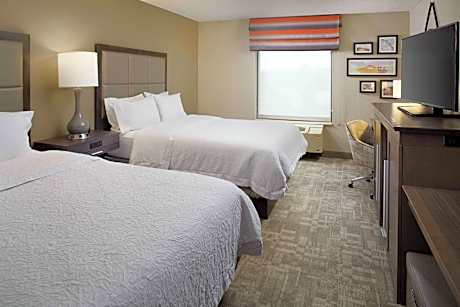 Room with Two Queen Beds - Non-Smoking