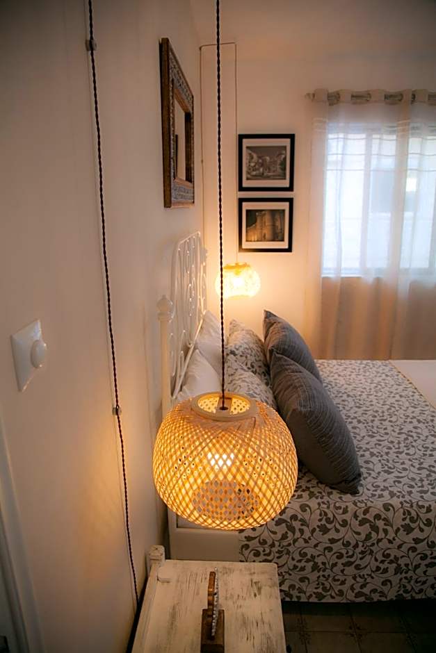 Rhodes Backpackers Boutique Hostel and Apartments