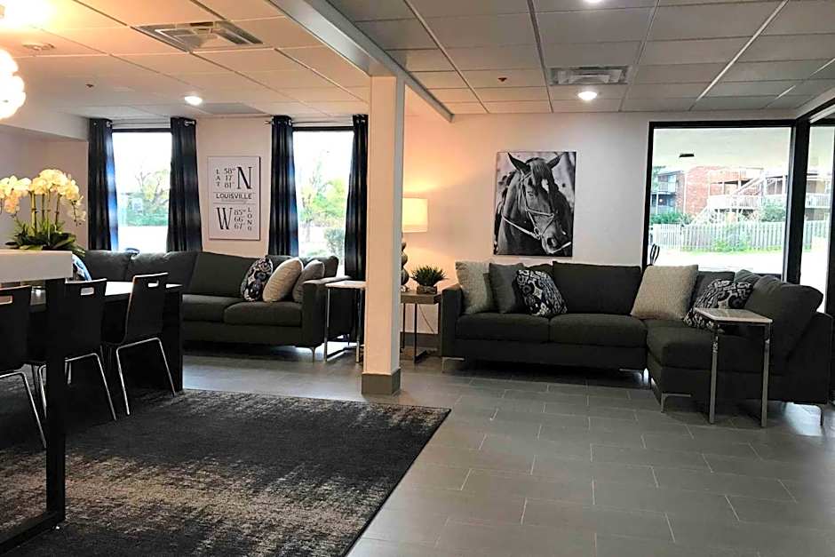 Wingate by Wyndham Louisville Airport Expo Center