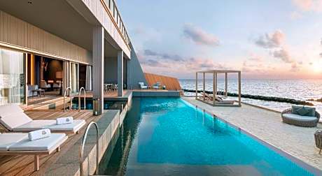 The St. Regis Maldives Vommuli Resort