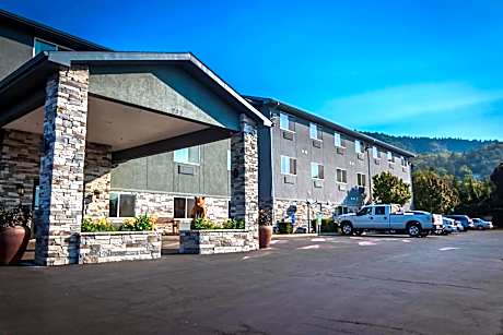 La Quinta Inn & Suites by Wyndham Grants Pass
