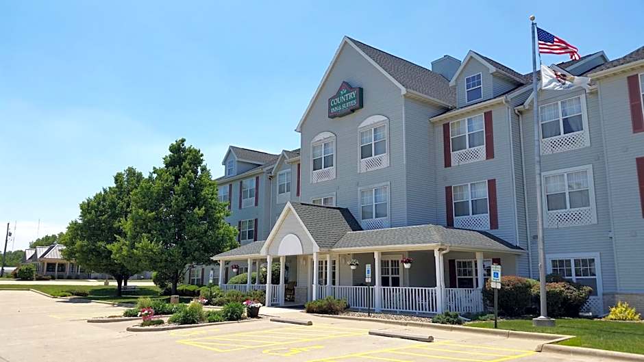 Country Inn & Suites by Radisson, Bloomington-Normal West, IL