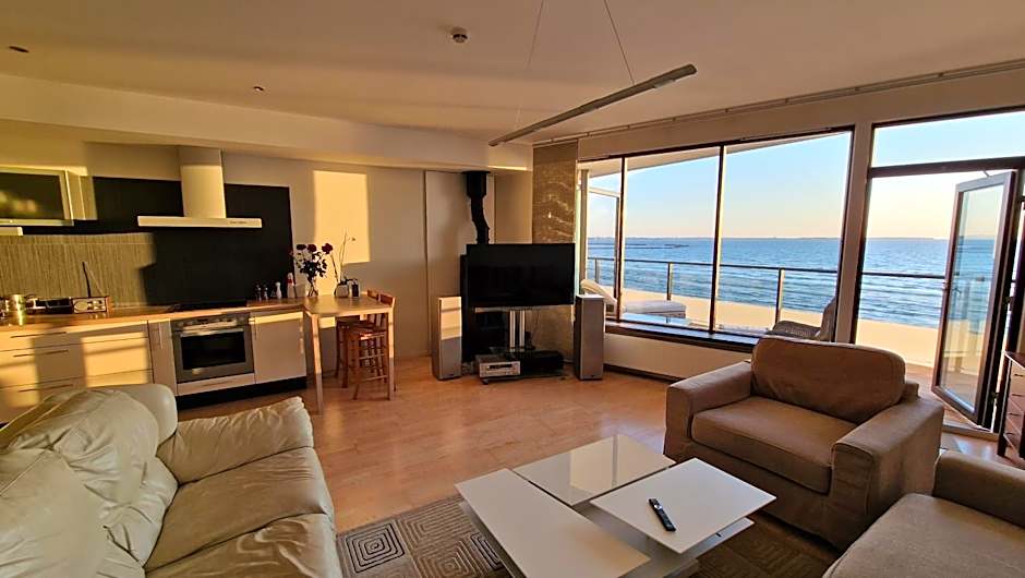 Pirita Beach View Suites