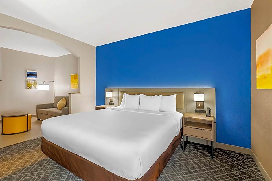 Comfort Suites Sumter near Shaw AFB