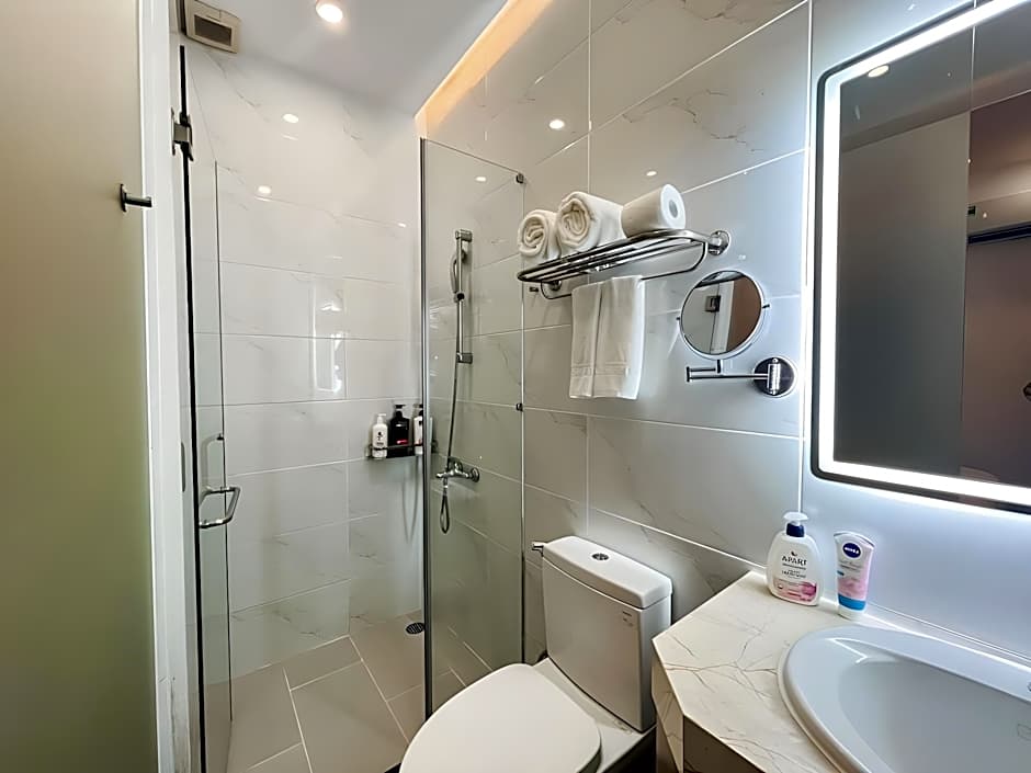 A25 Hotel - 75 Le Thi Hong Gam