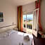 Hotel Madame Mere