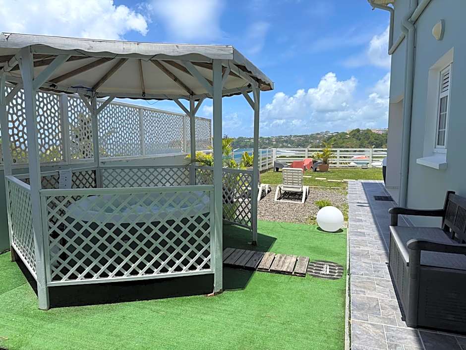 Les Tourterelles - Appartement vue mer & jacuzzi