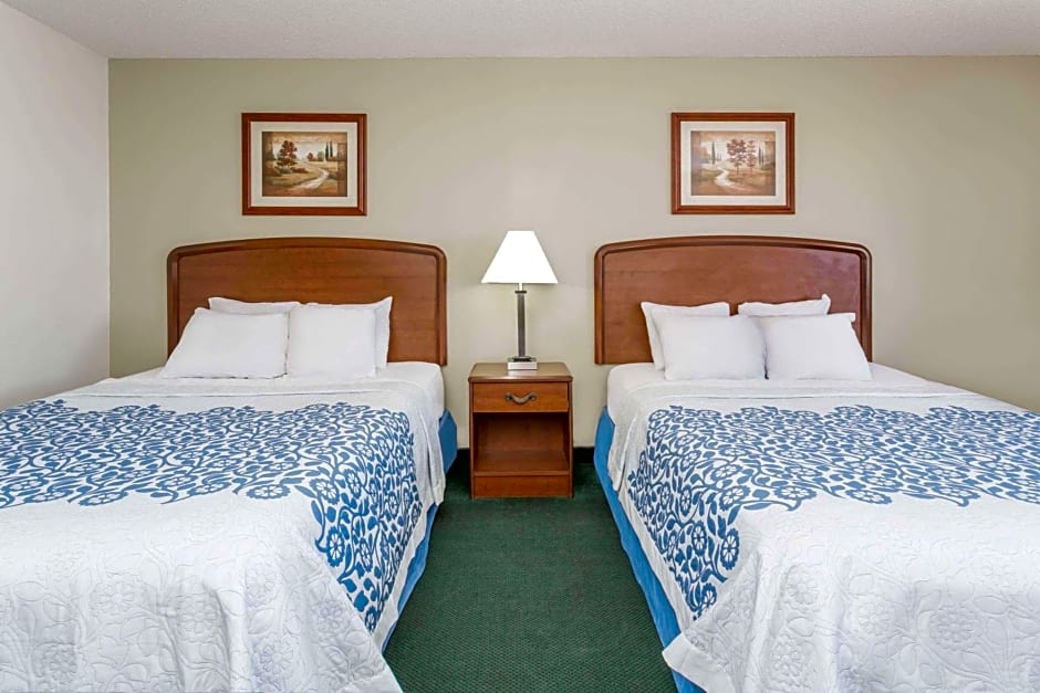 Days Inn by Wyndham Sidney NE