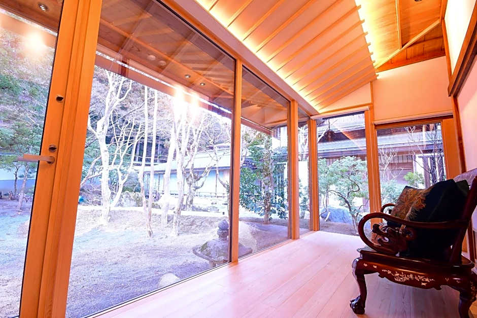 Koyasan Sanadabo Rengejoin