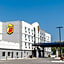Super 8 by Wyndham Winnipeg East MB