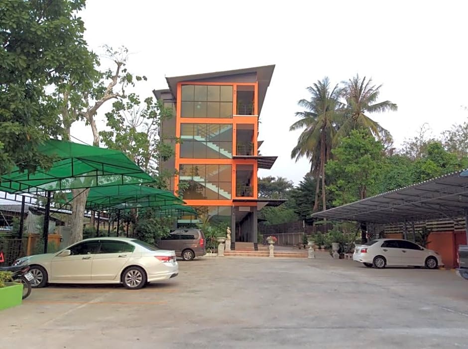 Waenpetch place Hotel