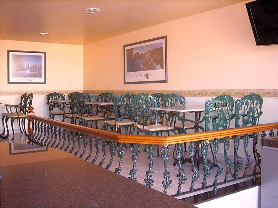 Hotel & Apartamentos Cons da Garda