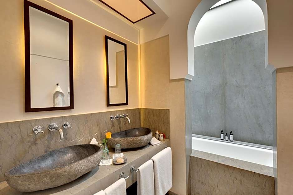 Riad Antara
