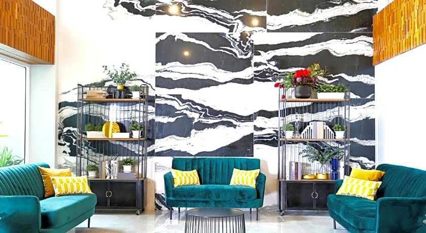 Sann Hotel