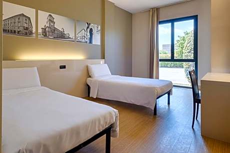 Twin Room - Disability Access