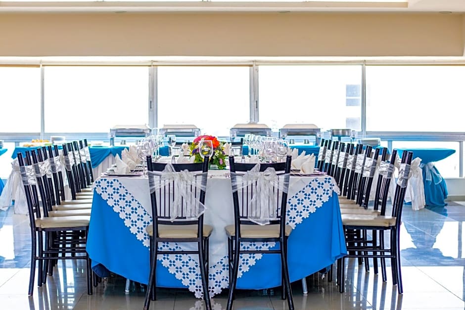 Howard Johnson by Wyndham Veracruz