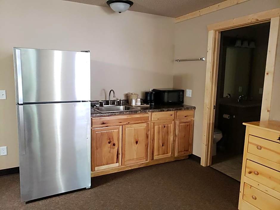 Woodside Dells Hotel & Suites