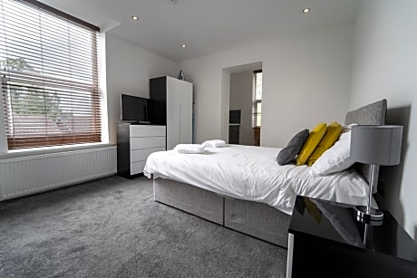 Deluxe Double Studio