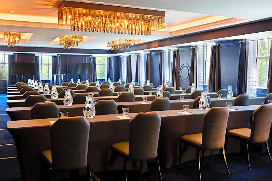 Kimpton Cardinal Hotel By IHG