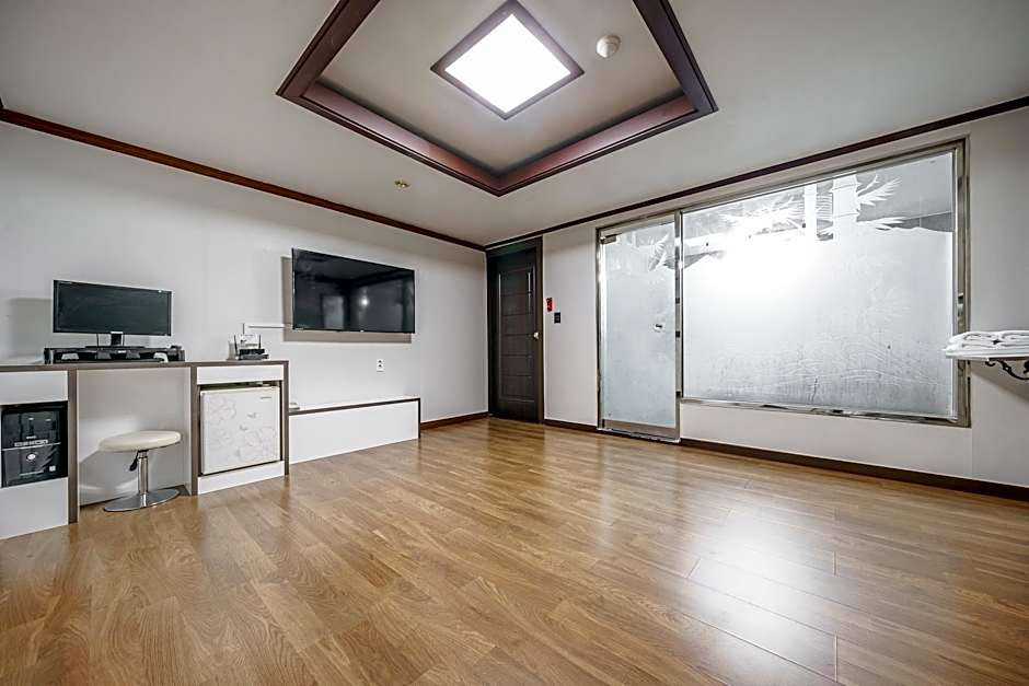 Buantreehotel Blackhouse