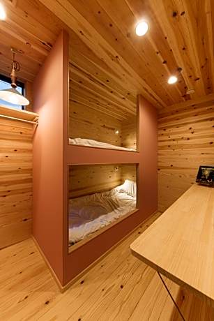 Mixed Dormitory Room