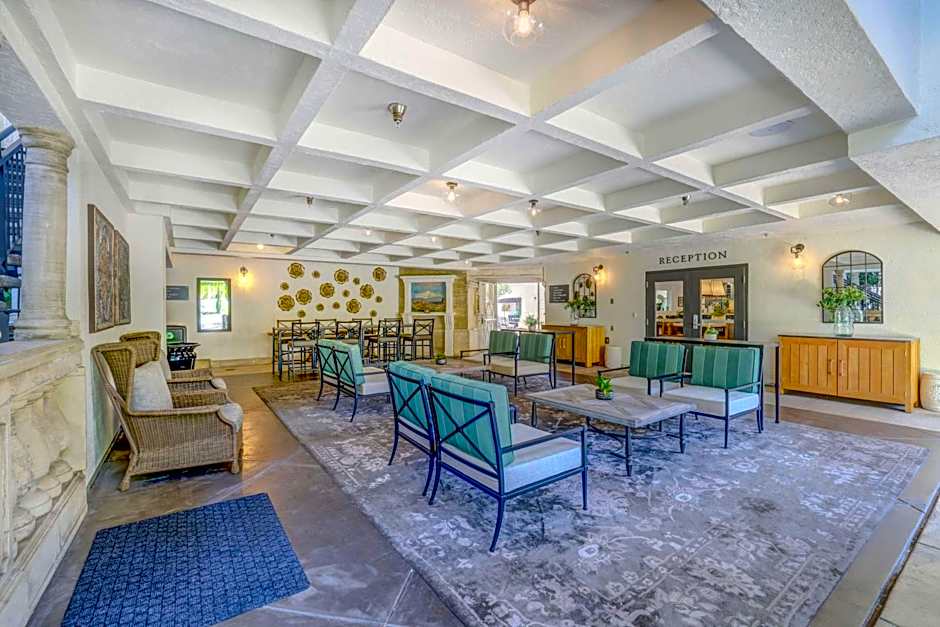 The Lodge at Healdsburg, tapestry Collection by Hilton