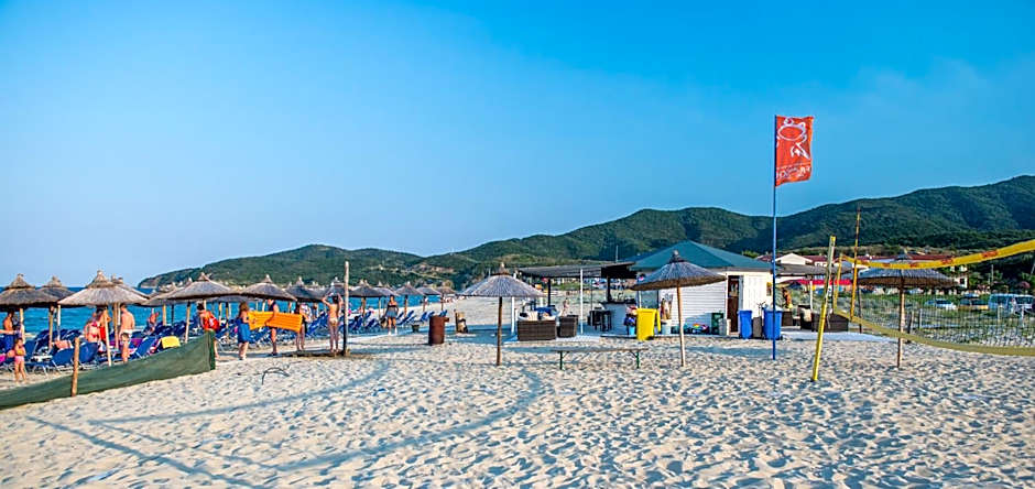 Hotel Sarti Beach