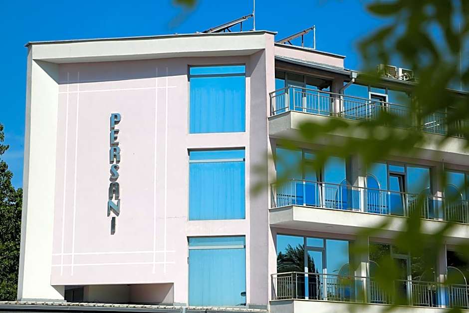 Persani Hotel