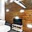 Alessia's Flat - Mac Mahon