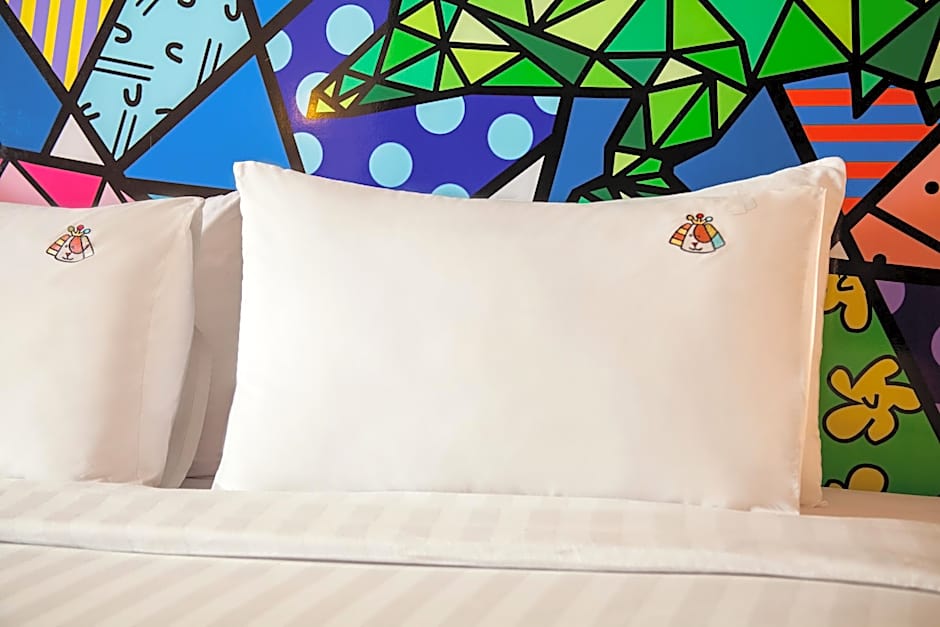 Maxonehotels At Tidar Surabaya