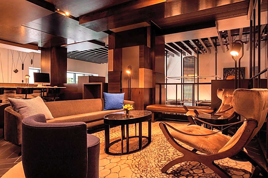 HOTEL EMC2, Autograph Collection by Marriott