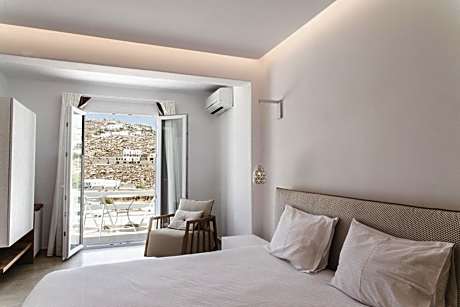 Super Paradise Junior Sea View Suite