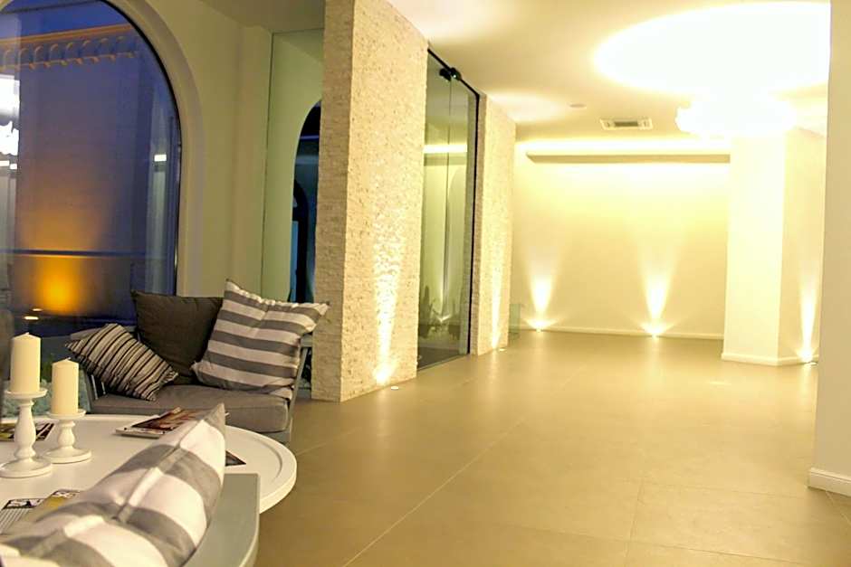 Giardino Dei Pini - Boutique Hotel