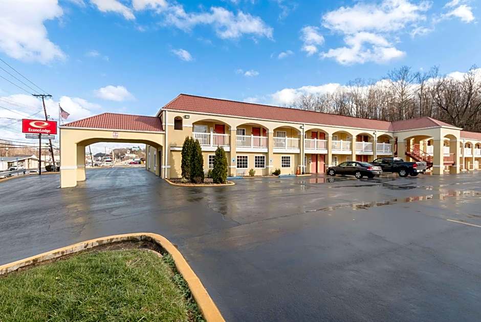 Econo Lodge Huntington - Barboursville University Area