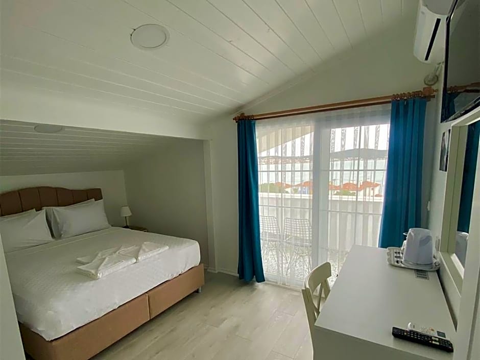 Cunda Kordon Otel