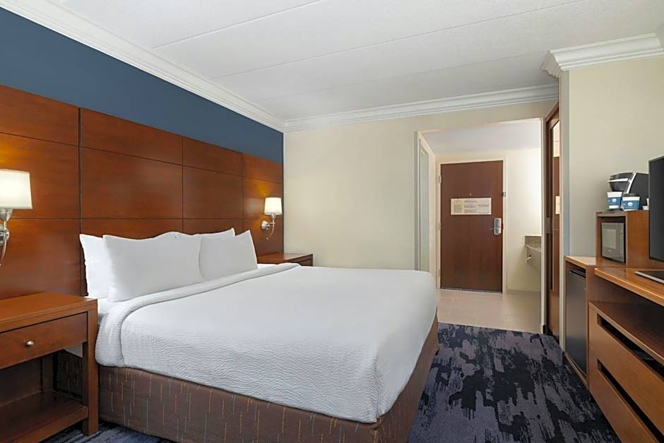 Fairfield by Marriott Inn & Suites Herndon Reston