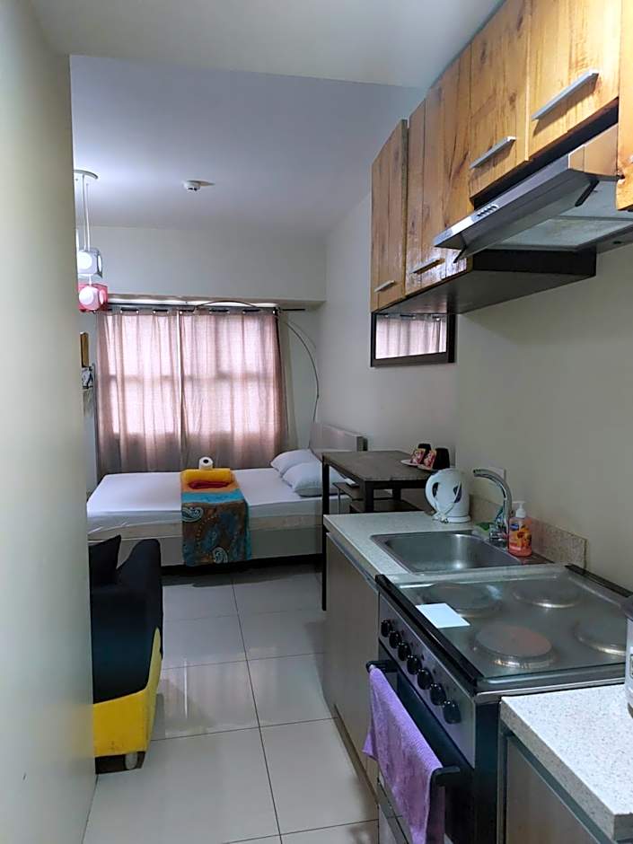 Jojie's Crib Horizons101 Studio II