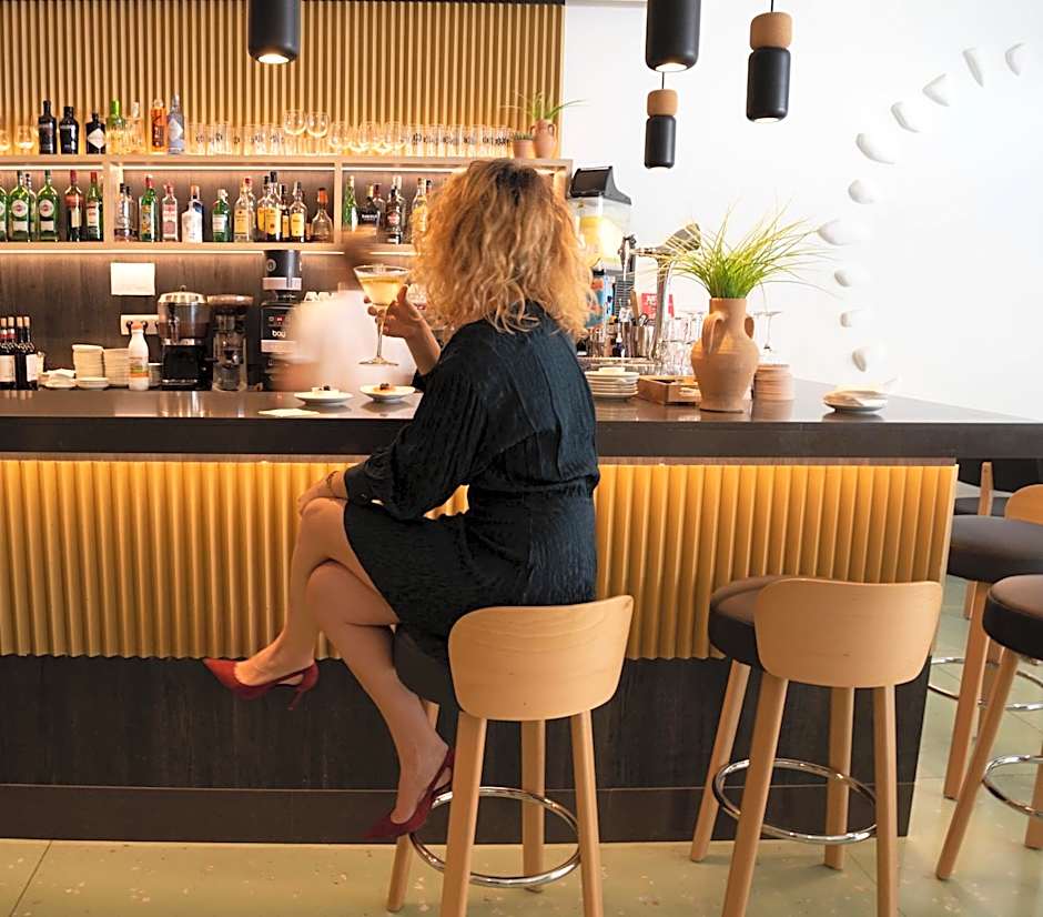 Ars Magna Bleisure Hotel