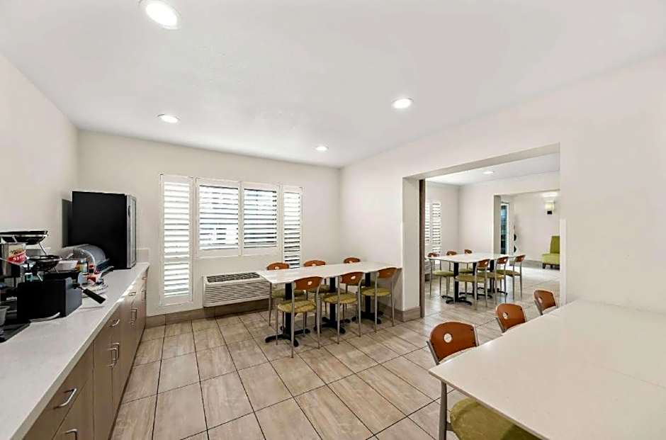 Best Western Executive Inn