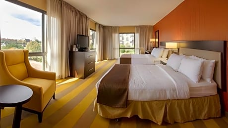 Wyndham Rochester Downtown