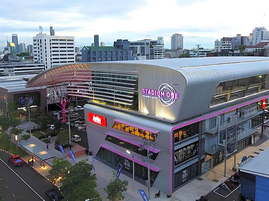 Siam Stadium Hostel