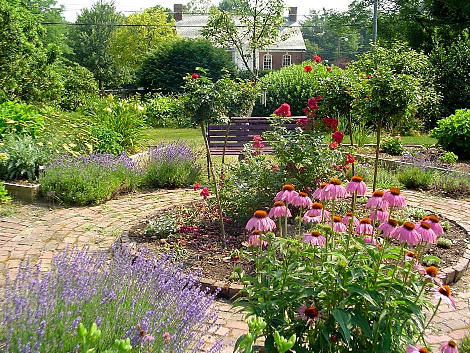 Stephen Clay Homestead Bed and Breakfast