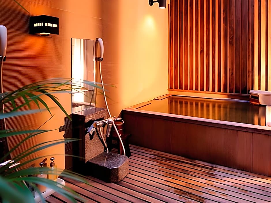 Konaya Hotel