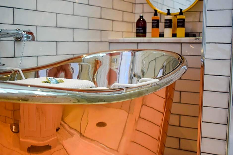 Little Fox Lodge Luxury Hideaway with Hot Tub Glencoe Near Fortwilliam