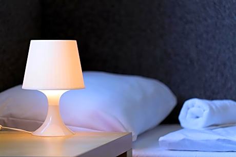 Apartment with Shower