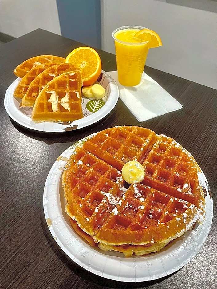 Howard Johnson by Wyndham Thunder Bay