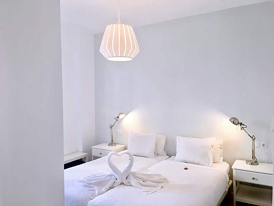 El Hotelito 27