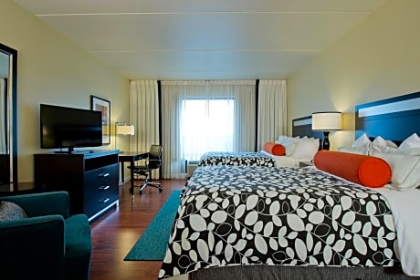 Queen Room with Two Queen Beds - Disability Access with Roll In Shower