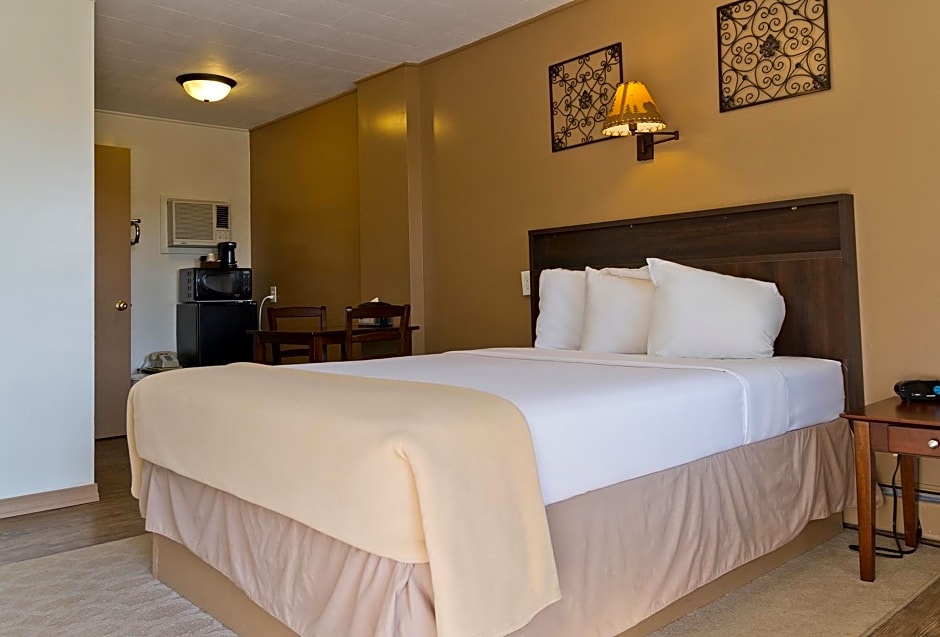 Sunset Lodge Escanaba